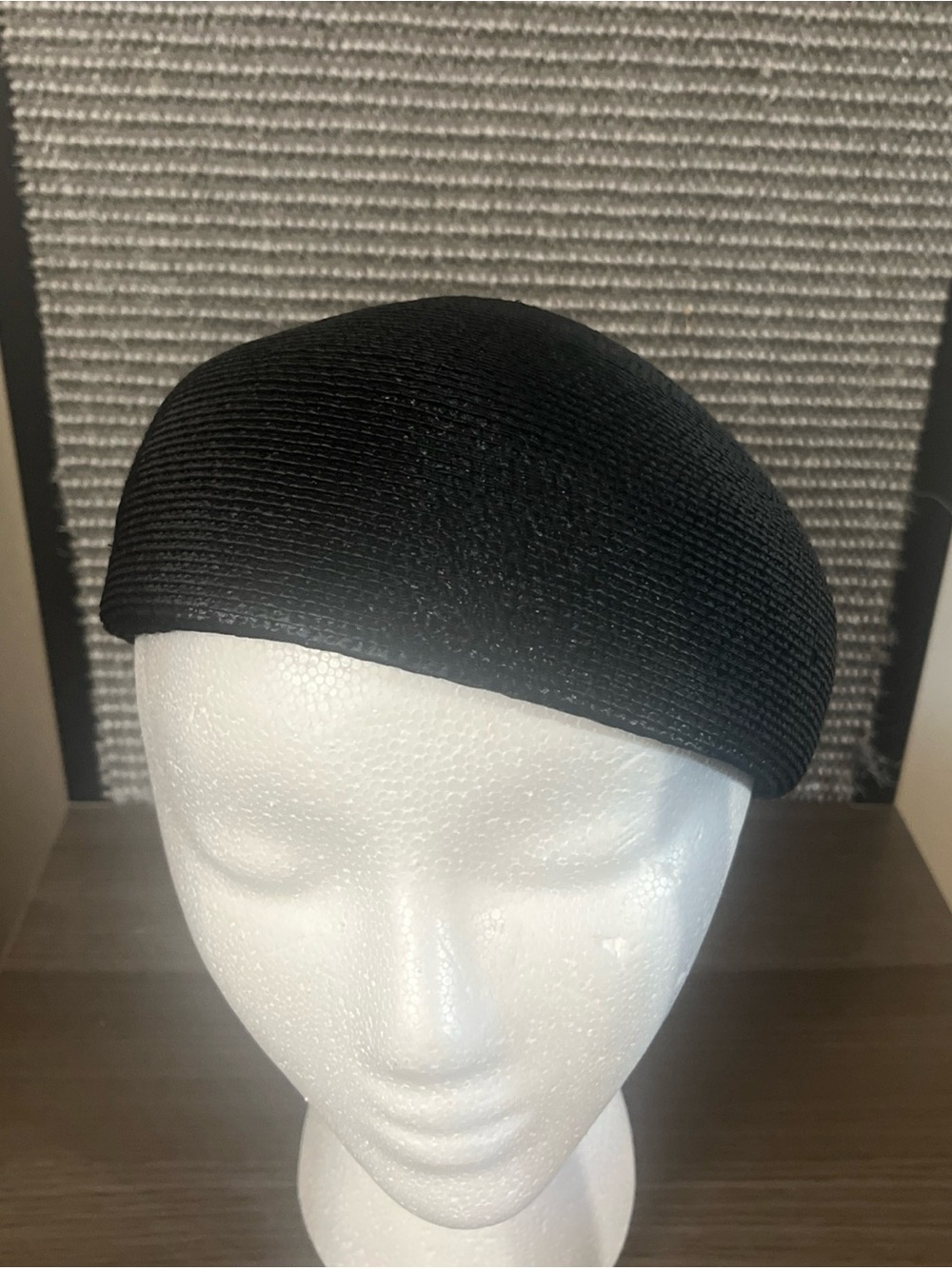 Madcaps Black Women’s Pillbox Hat